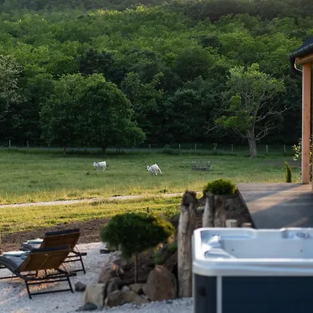 Appartamento Istvándy Birtok *